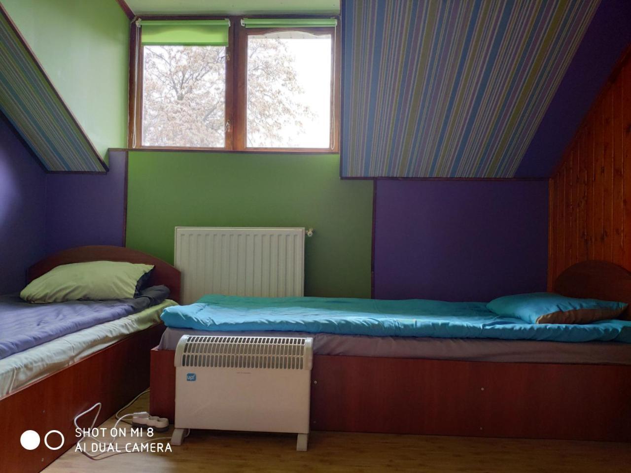 Hostel Vokzal Mukacheve Exterior photo